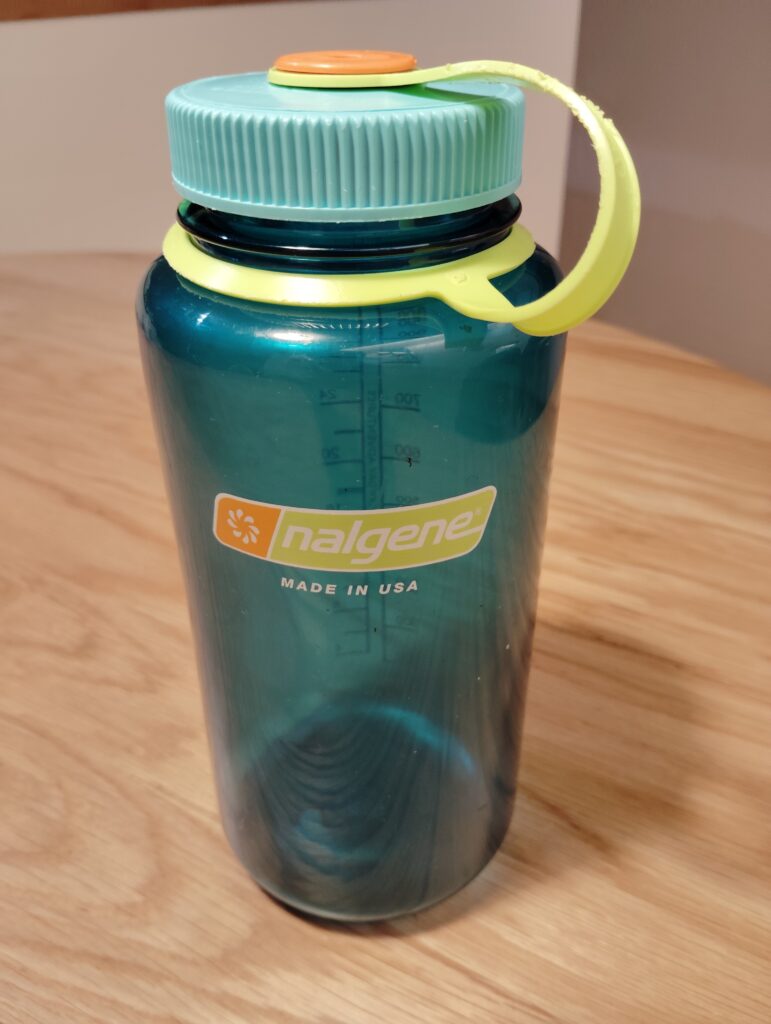 【オススメ、レビュー】面倒くさがり屋にオススメなオシャレでシンプルなnalgene広口ボトル！